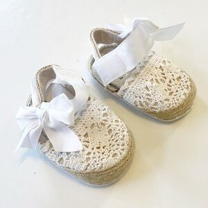 Romirus baby girls crochet shoes